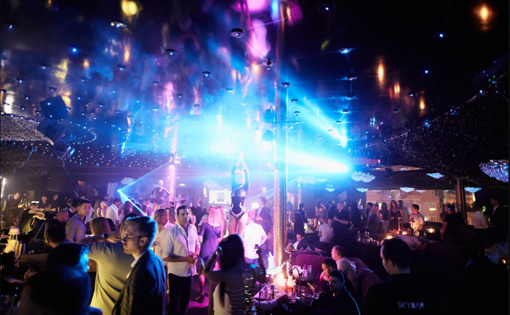 SkyBar - клуб